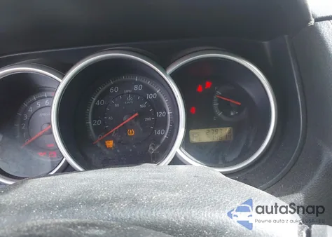 2010 Nissan Versa 1.8S z USA, uszkodzony, nr VIN 3N1BC1CP8AL431210